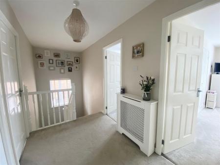 FIRST FLOOR LANDING