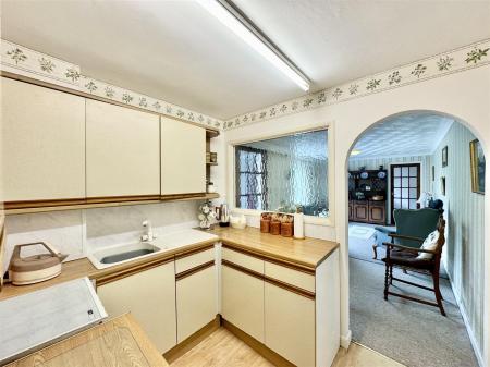 ANNEXE KITCHEN