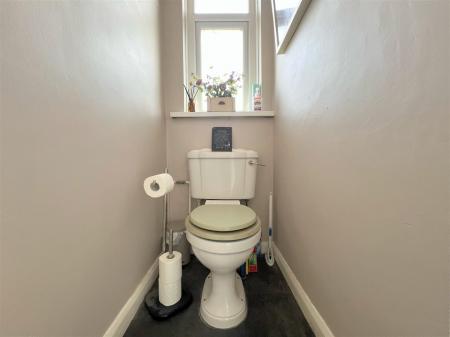 SEPARATE WC
