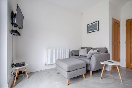 13 Castlegowan Crescent_17.jpg