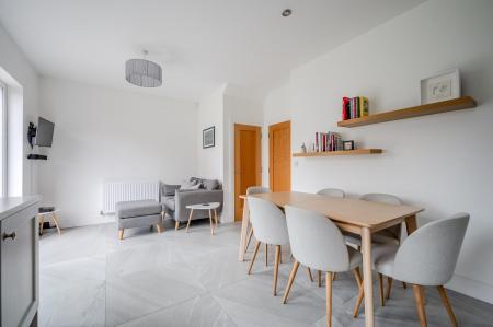 13 Castlegowan Crescent_15.jpg