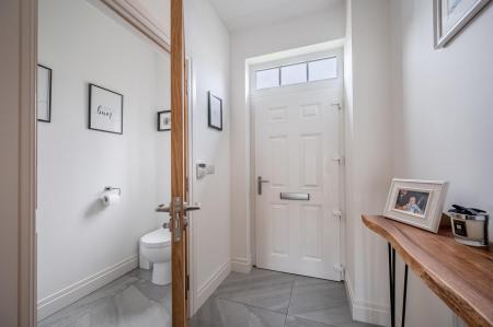 13 Castlegowan Crescent_7.jpg
