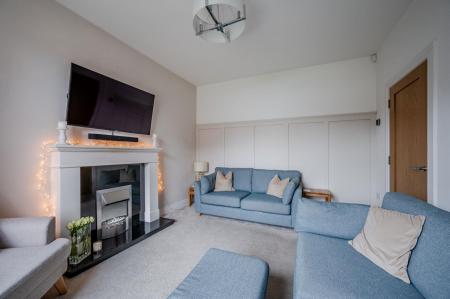 13 Castlegowan Crescent_11.jpg