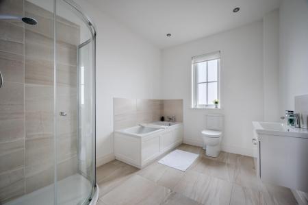 13 Castlegowan Crescent_30.jpg
