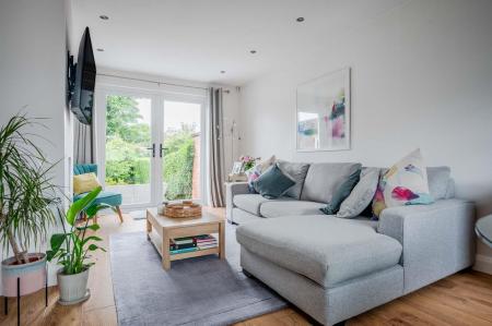 14 Carolhill Park_8.jpg