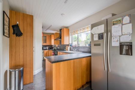 26 Cherryvalley Cres_17.jpg