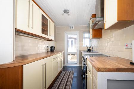 14LisavonDrive-0011.jpg