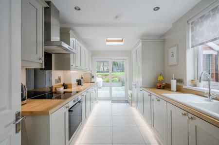 17-5 Norwood Ave.jpg