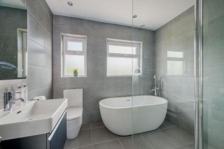 30-5 Norwood Ave.jpg