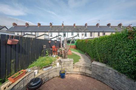 30_23 East Street.jpg