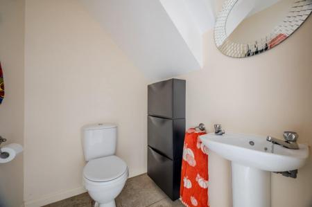 Messenger_creation_332D2312-8F0F-40D6-8214-7F916D4