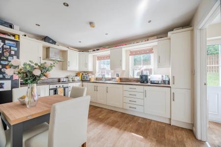 KITCHEN WITH CASUAL DINING AREA
