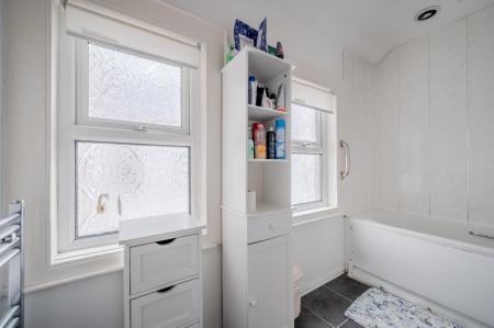 10 Bingham St_13.jpg