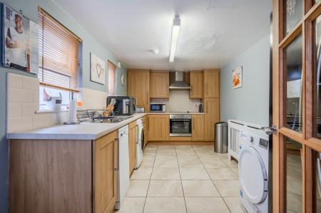 10 Bingham St_9.jpg