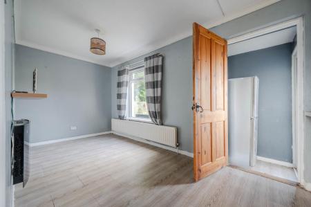 34 Victoria Gardens-8.jpg