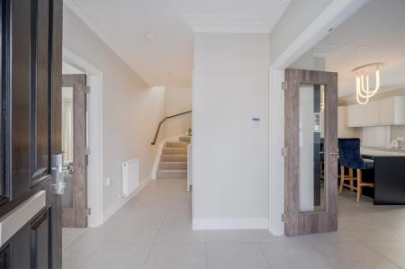 11 Brynmore Park-5.jpg