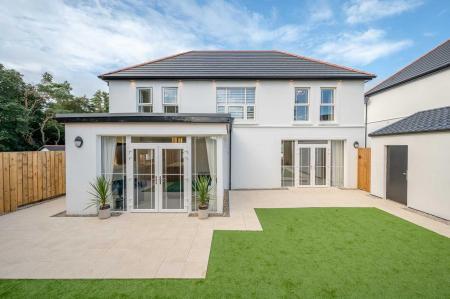 11 Brynmore Park-39.jpg