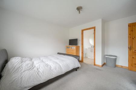 25-14 Dunkeld Park.jpg