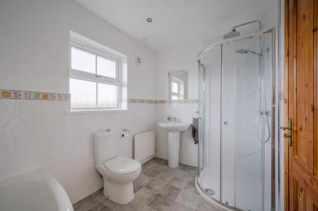 32-14 Dunkeld Park.jpg