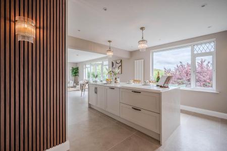 16 Ferndene Rd_25.jpg