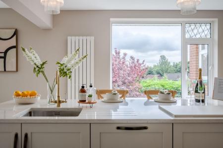 16 Ferndene Rd_11.jpg