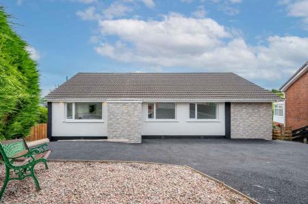 16 Ferndene Rd_2.jpg