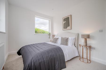 16 Ferndene Rd_33.jpg