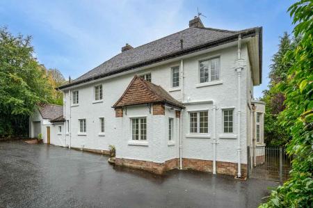4-22 Glen Road.jpg