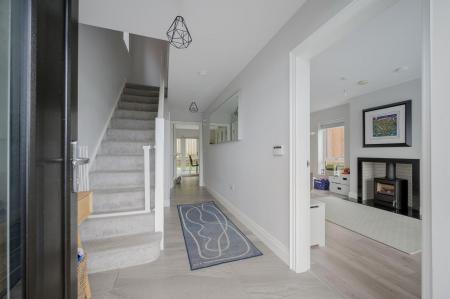 7-51 Seahill Road.jpg