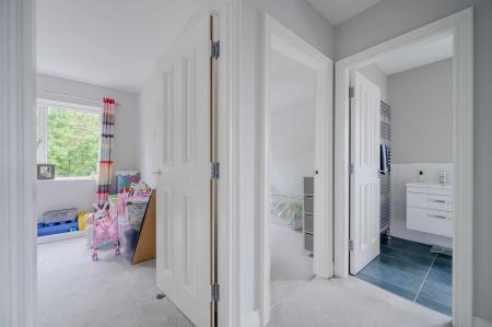 28-51 Seahill Road.jpg