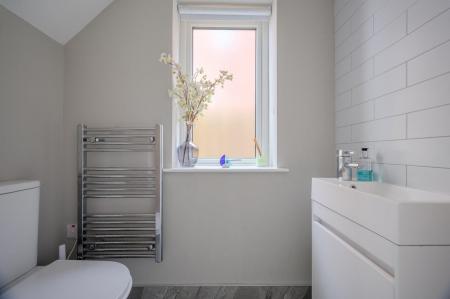 21-51 Seahill Road.jpg