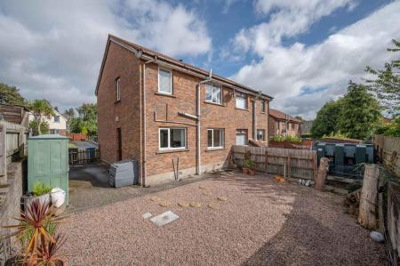 4 Glen Annesley Mews_23.jpg