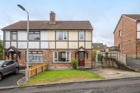 4 Glen Annesley Mews_3.jpg