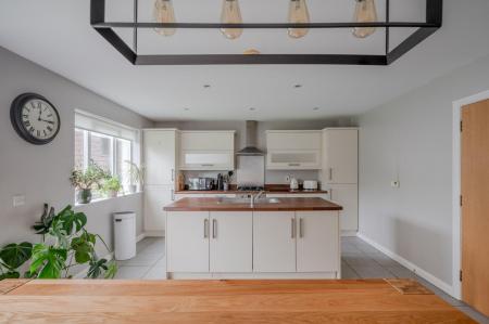 17 Shaftsbury Park_22.jpg