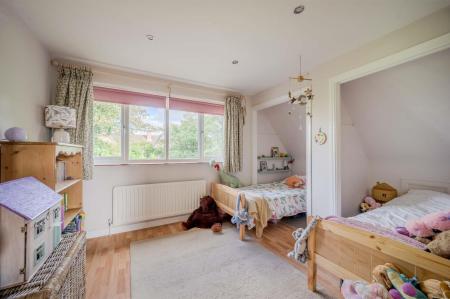 31-9 Regency Park.jpg