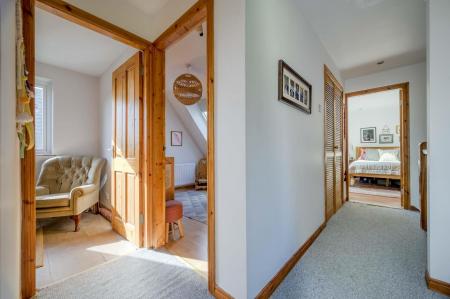 33-9 Regency Park.jpg