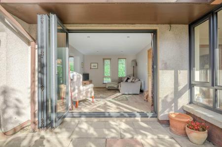 14-9 Regency Park.jpg