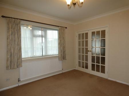2 Whitefields Drive - dining room.JPG