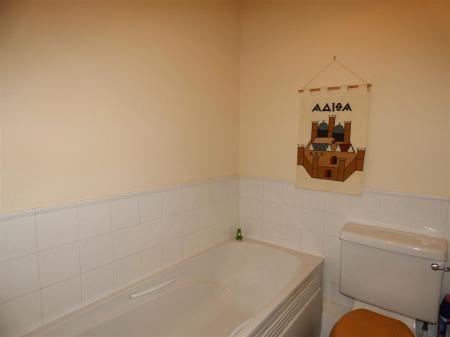 Apartment 22-bathroom.JPG