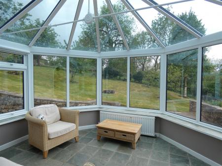 Mergill Cottage- conservatory.JPG