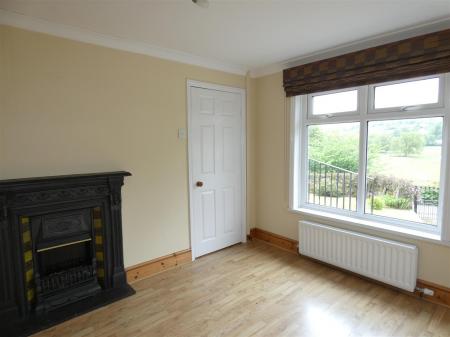 Mergill Cottage - dining room.JPG
