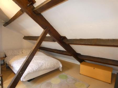 Gresystones - Bed 3(1).JPG