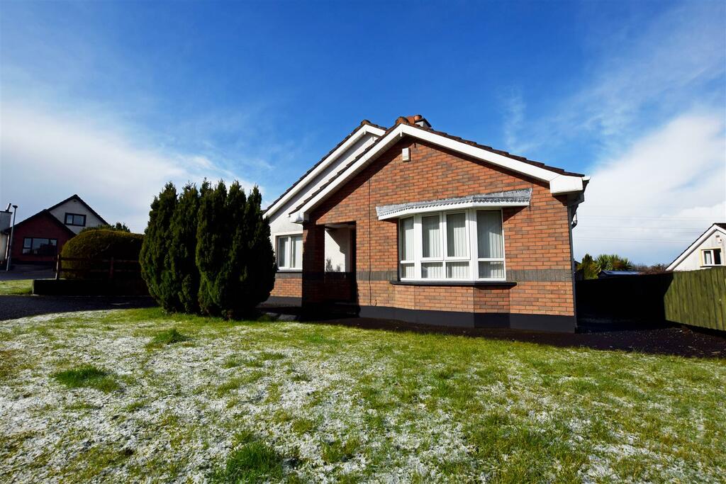 3 bedroom Detached Bungalow for sale in Coleraine