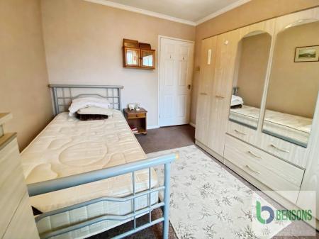 83a512ae-06cd3a06-c1