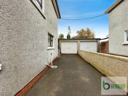 327c7c31-b648cf14-b1