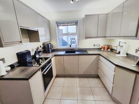 c6497d4e-IMG_2025101