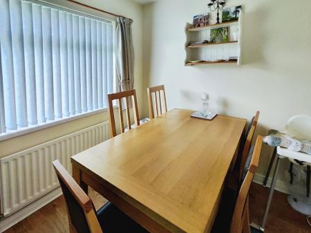 c2e5b27e-IMG_2025110