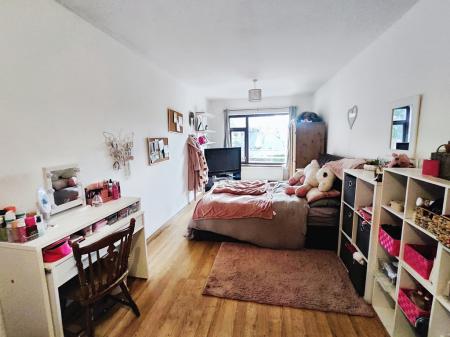 9aa4d99a-IMG_2025110