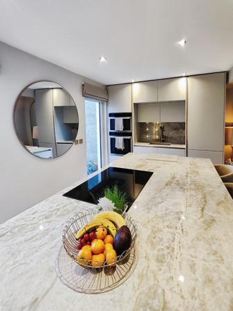 74a6b537-IMG_2025110