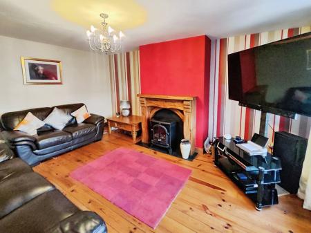 8e5e38fa-IMG_2025120